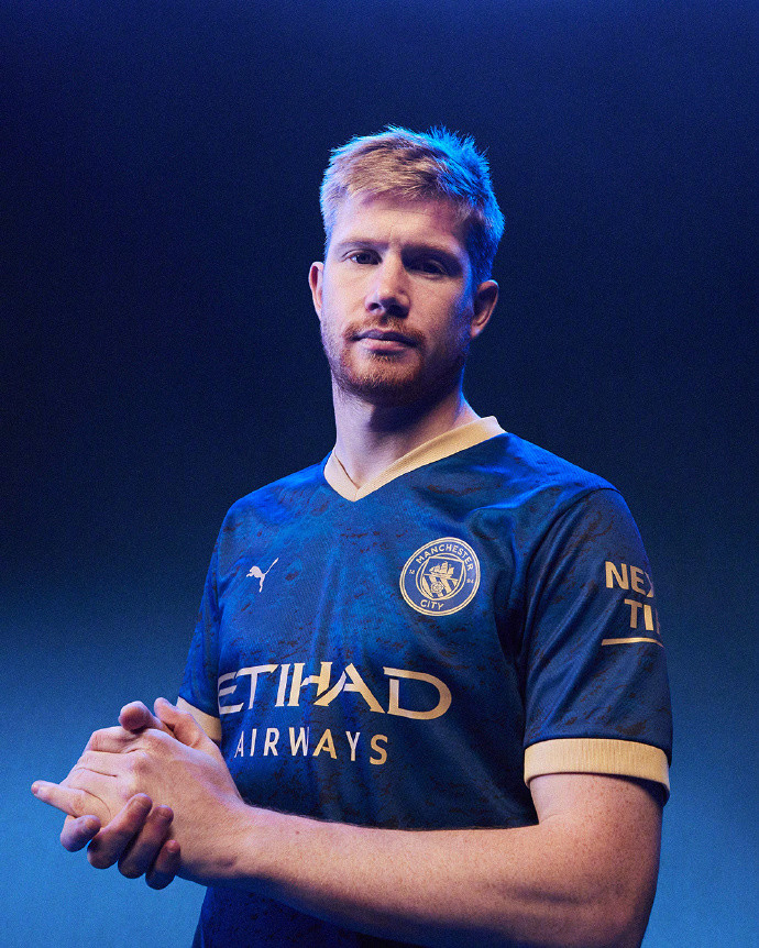 雷迪克：进攻端，我们的组织和执行力比去年有了显著的提升